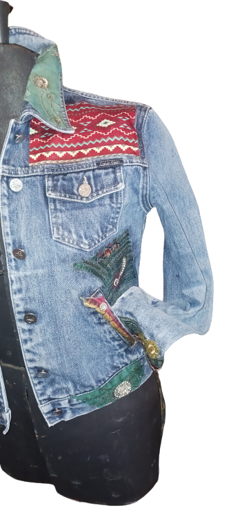 A mannequin mannequin wearing a denim jacket.