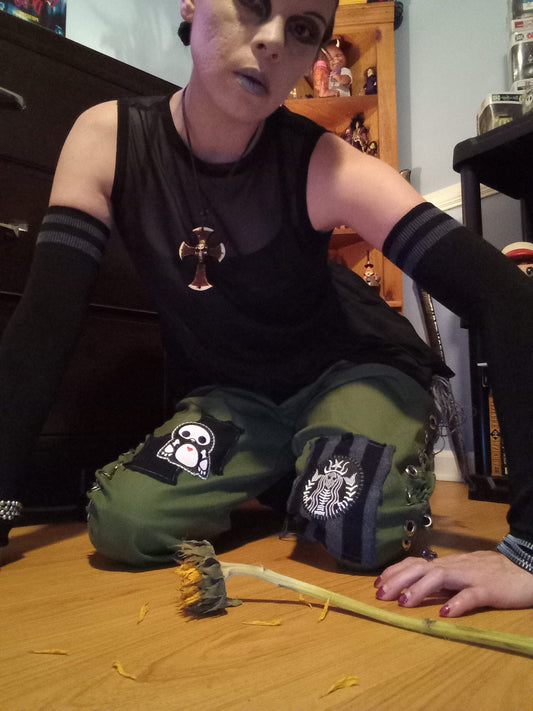 Upcycled Goth Green Lace Up Pants - 14/31"