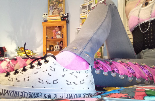 Leg Hemline Close Up View