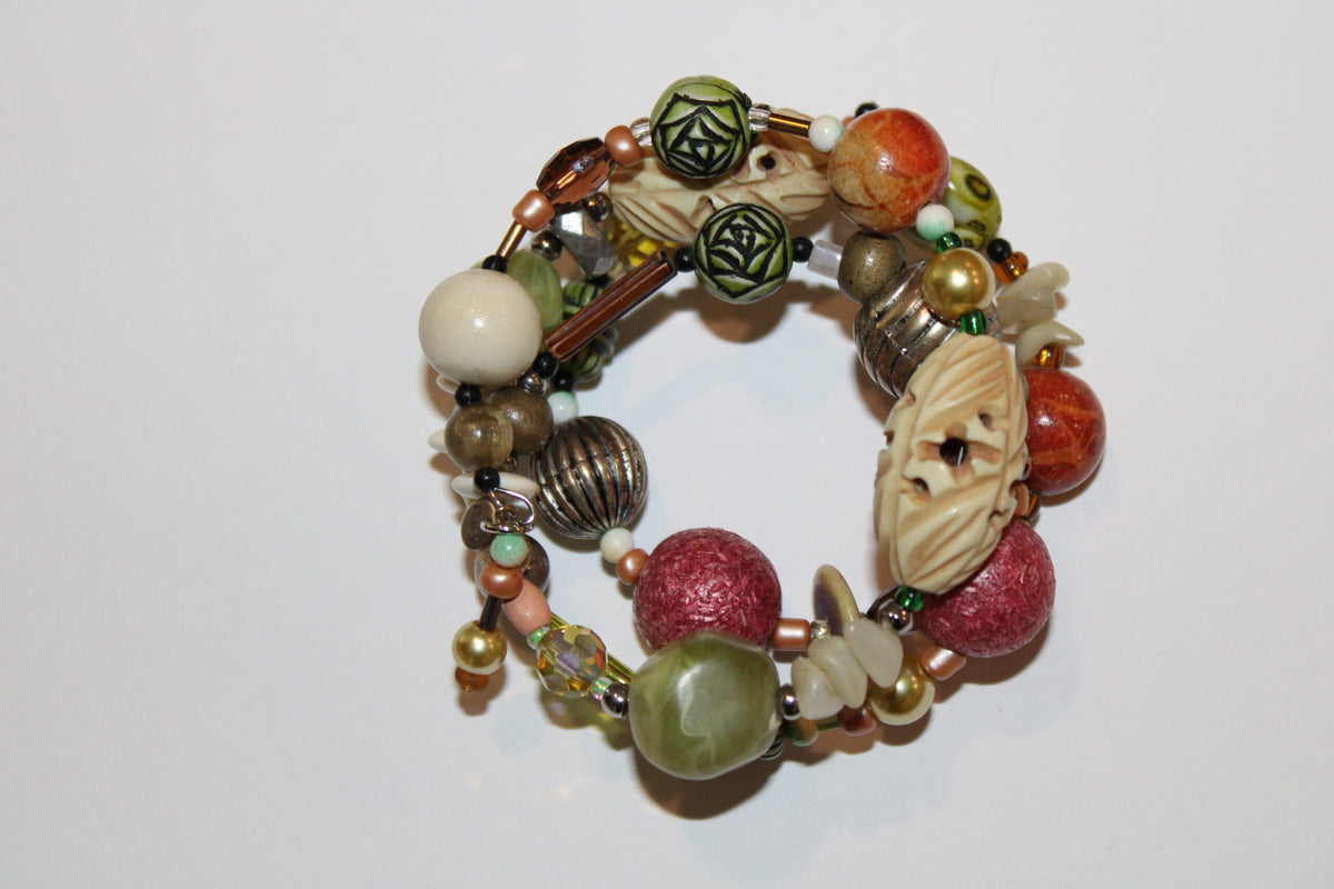 bracelet with multi-color beads
