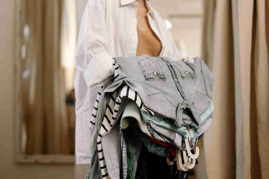 Tired of Shopping for Vintage Clothing? This is the Best Place to Find Unique Clothing That’s Not From A Thrift Store