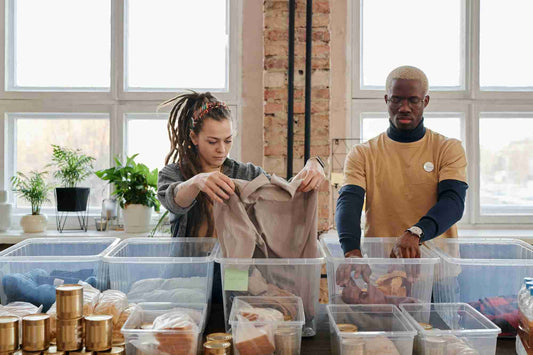 Shopping for Upcycled Clothing vs. Secondhand Apparel – Which is the Better Choice?
