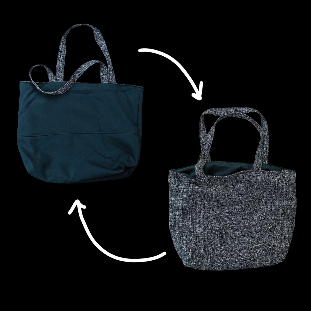 A two bags with arrows.