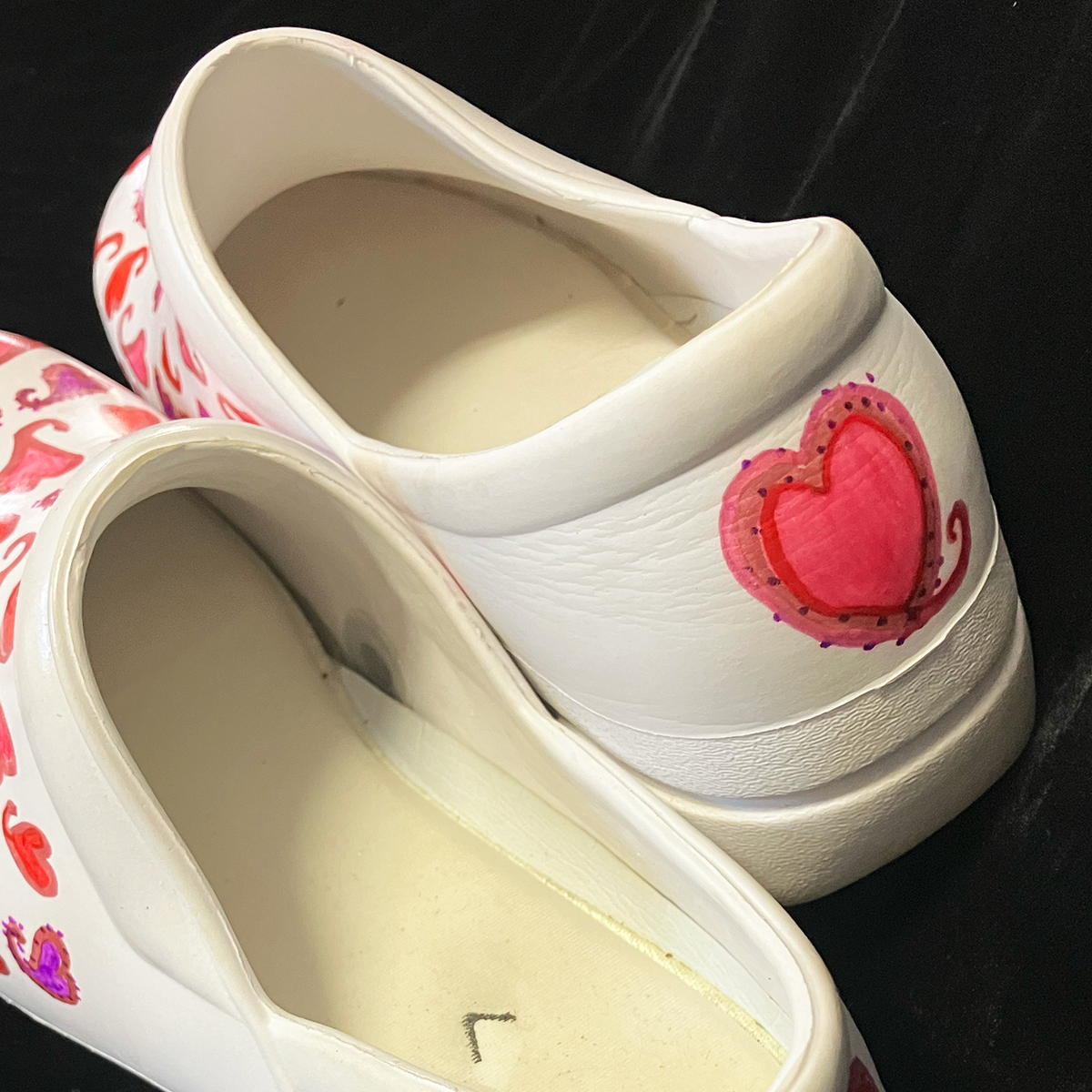 Heartsy Clogs