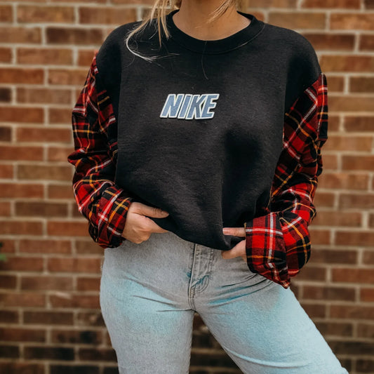 Crewneck x flannel with Nike letters