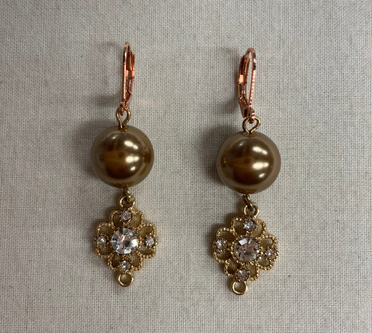 Vintage Pearl Elegance Earrings