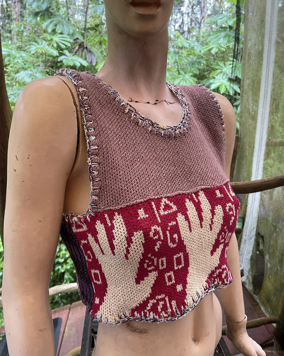 Hands on knit vest