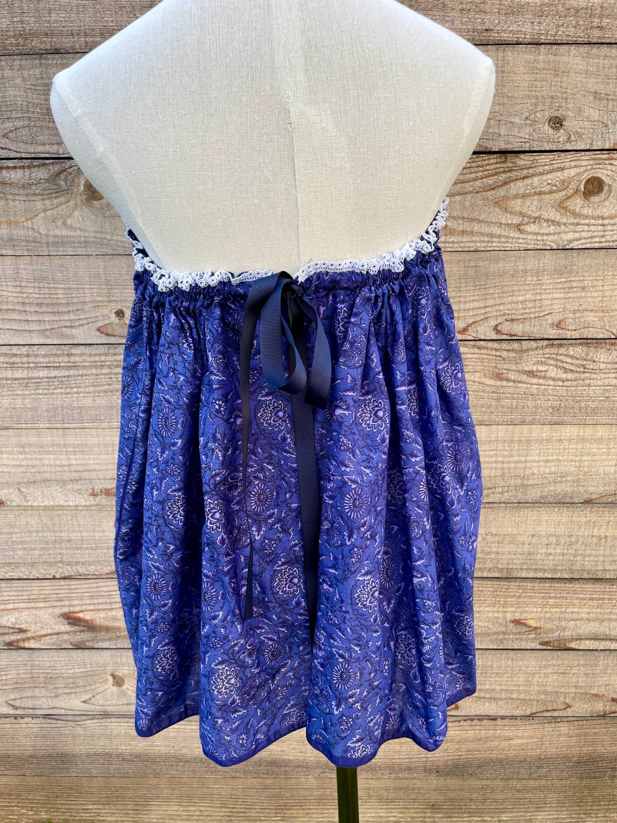 Spring Into Spring Swing Top