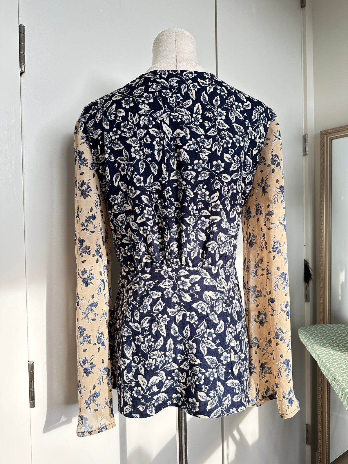 Mixed Print Floral Tie Front Blouse by Finding Doll, photo 7