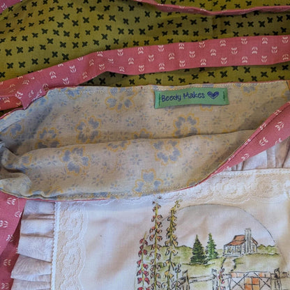 So Sweet Garden Ruffle Panel Tote Bag by BeedyMakes, photo 4