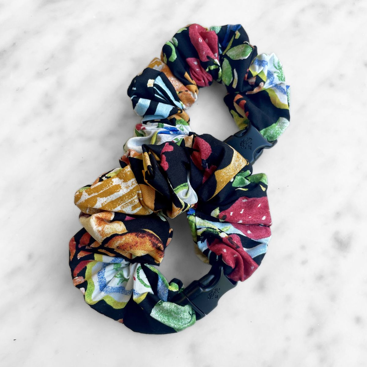 Farmers Market Print Buckle Scrunchie - No Snagging, No Tangles