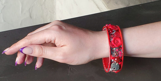 Charming Bangle in 3 Colors