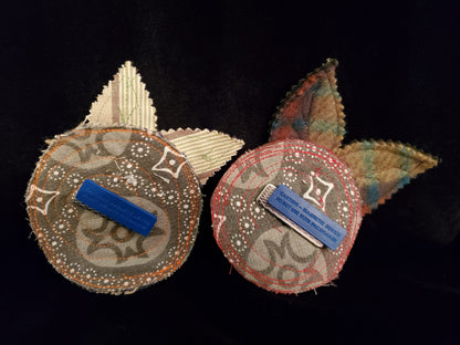 Tweed Flower Corsage -- 2 colors