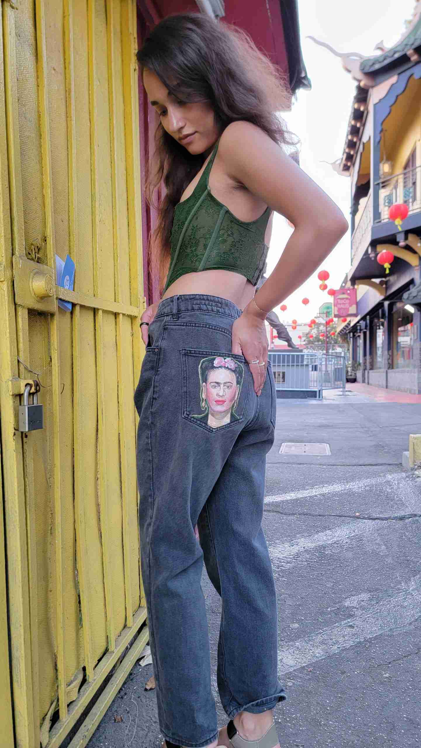 FRIDA KAHLO INSPIRED JEAN POCKET Painted Denim Jeans, RE.STATEMENT