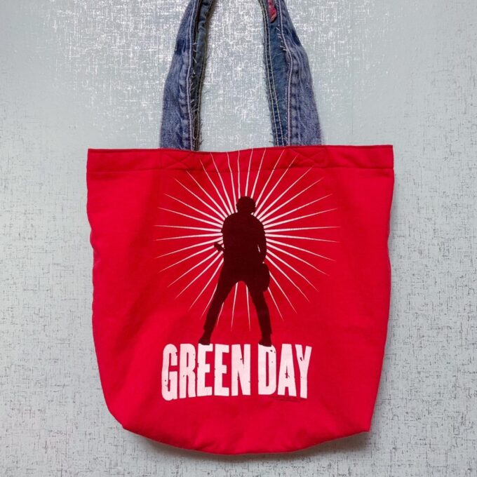 Green day tote bag.
